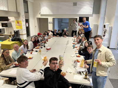 1er repas de la 1ere promotion du programme Bachelor